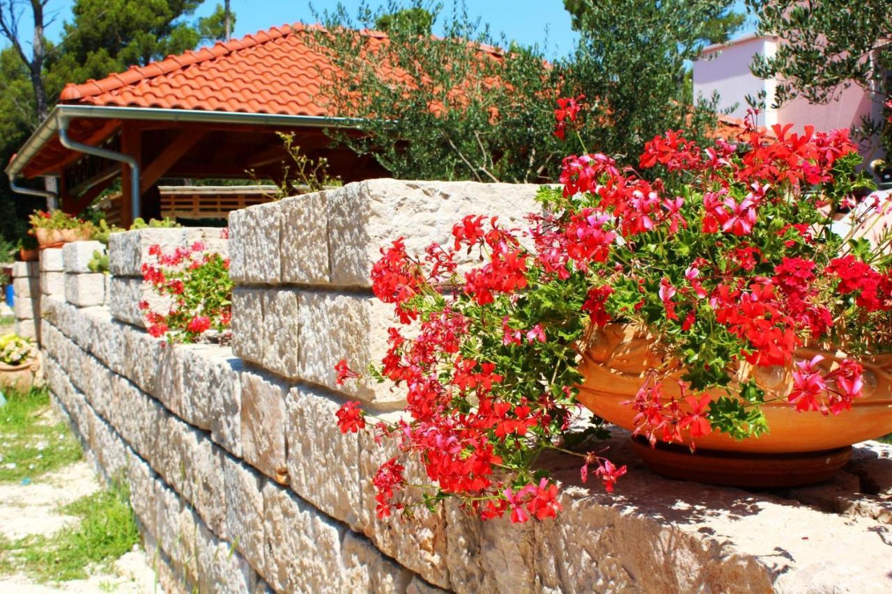 Bungalow Vice With Pool Pakoštane Buitenkant foto