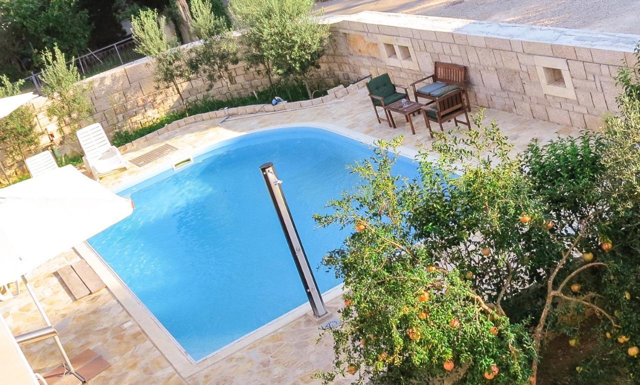 Bungalow Vice With Pool Pakoštane Buitenkant foto